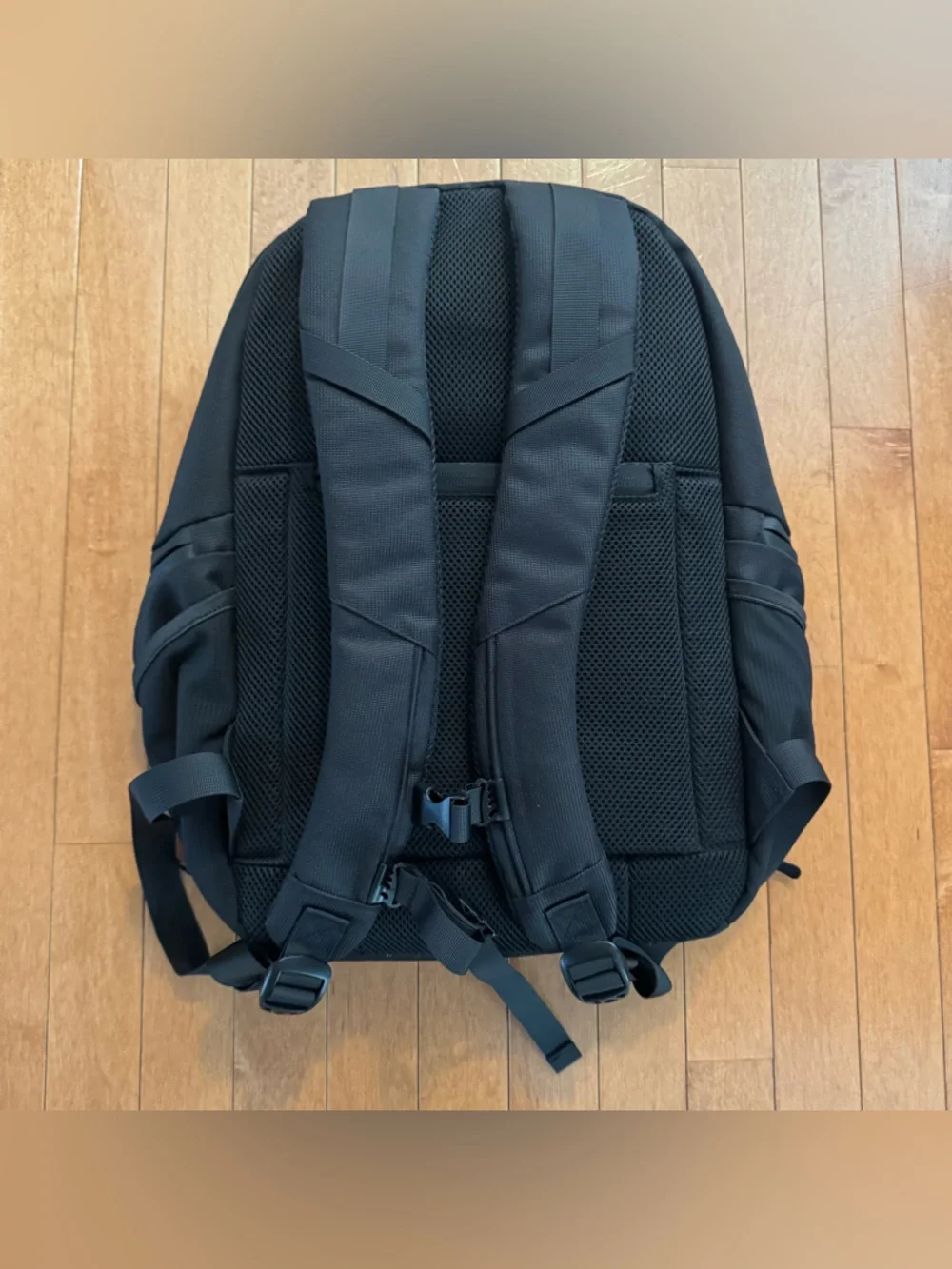 KENNETH COLE REACTION PARKER Backpack in Black with 17” Laptop Sleeve